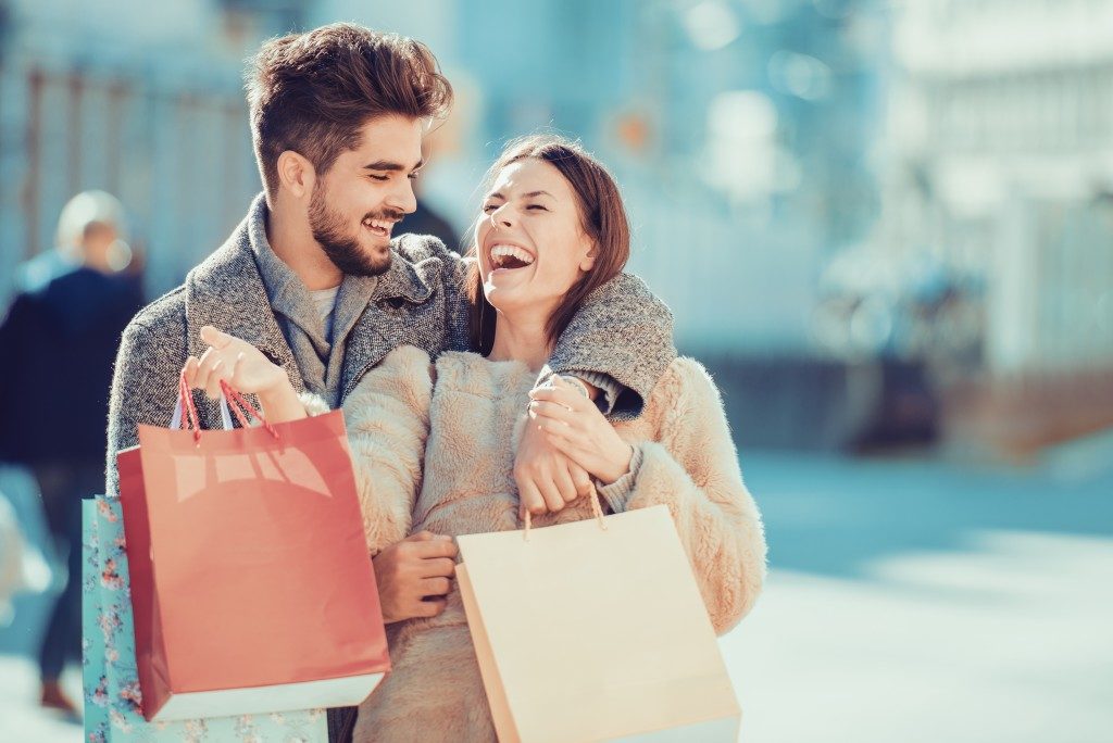 couple shopping together