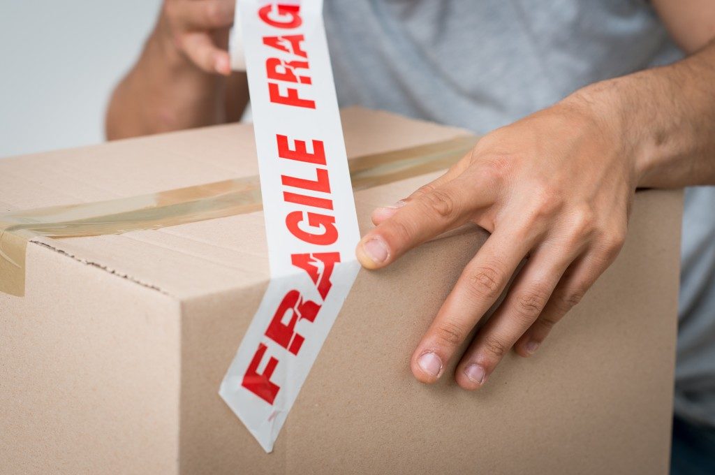 fragile box