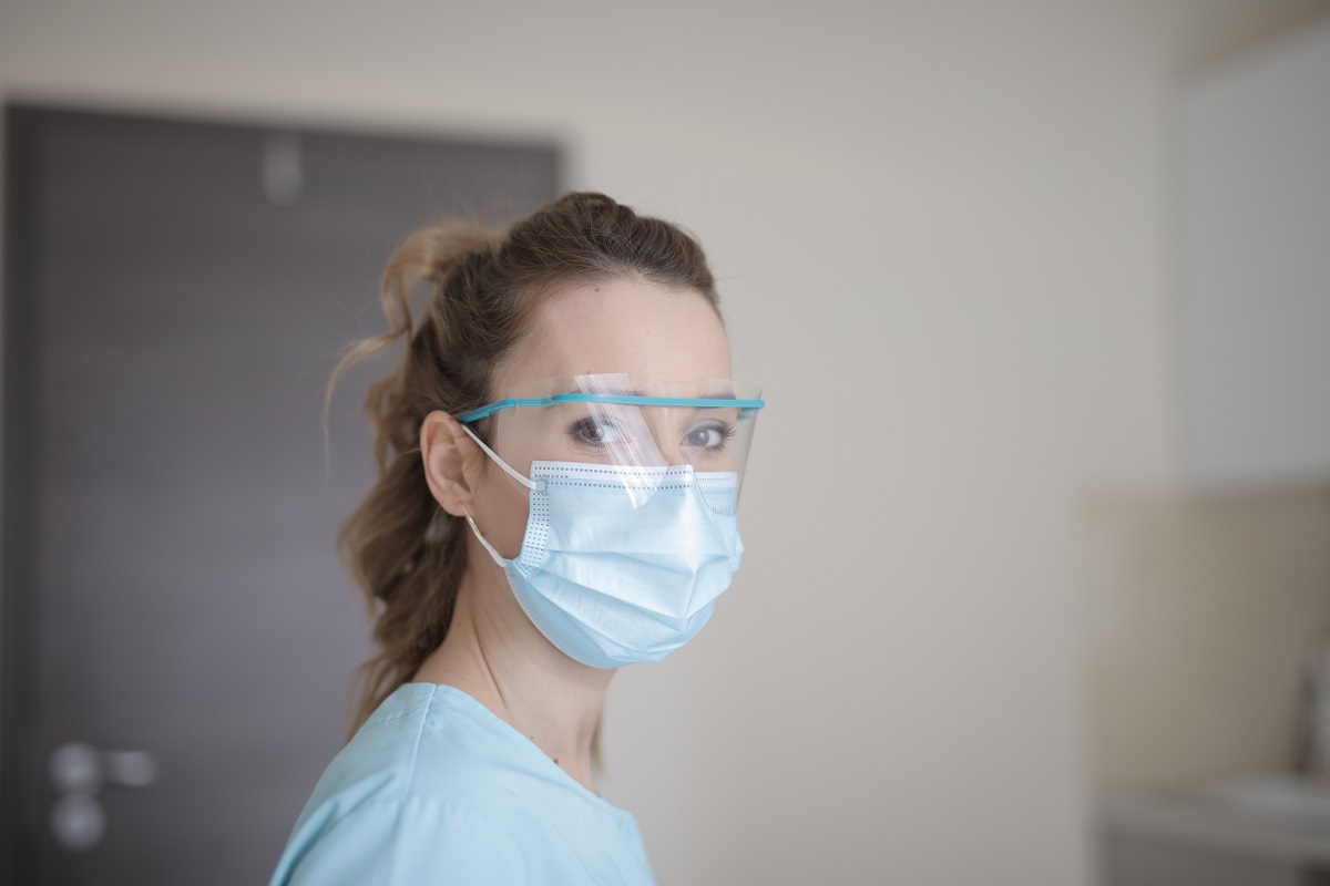 woman wearing mask